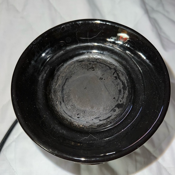 Scentsy Bronze Vine Warmer - Picture 2 of 7